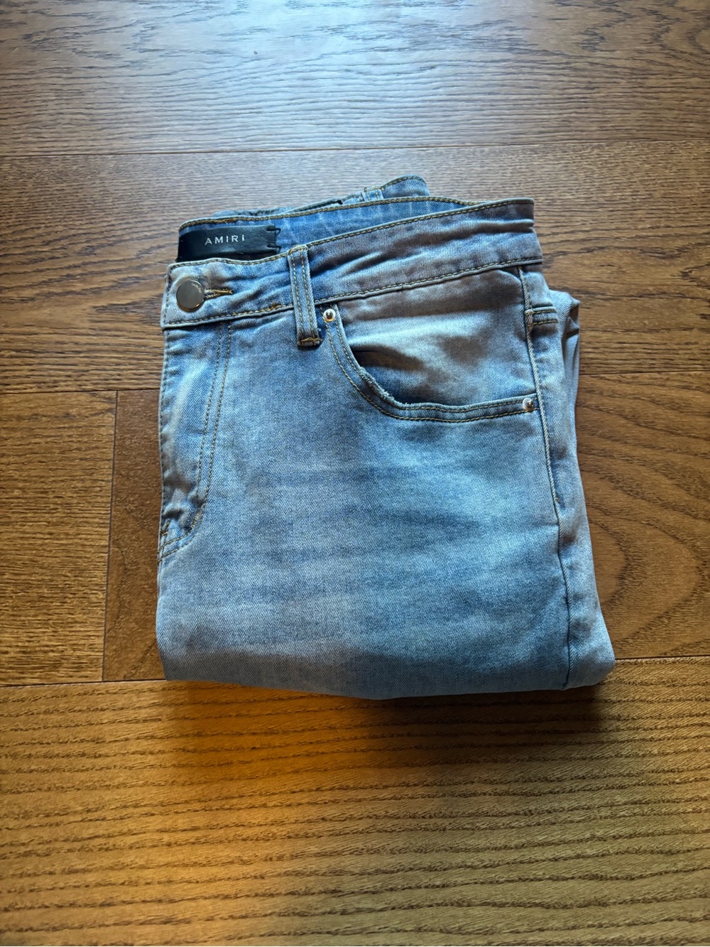 AMIRI Slim Straight Light Blue Washed Jeans